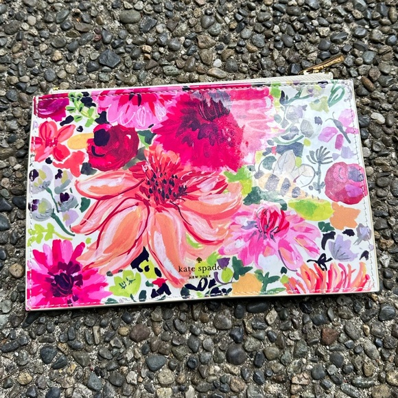 Kate Spade Pencil Pouch / Cosmetic Pouch With Eraser - Picture 1 of 4